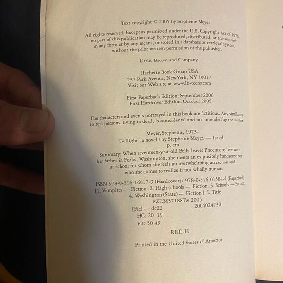 Paperback Twilight first edition - Picture 3 of 3